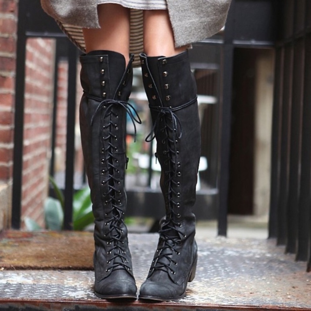FREE PEOPLE / Jeffrey Campbell Joe Lace Up Boot